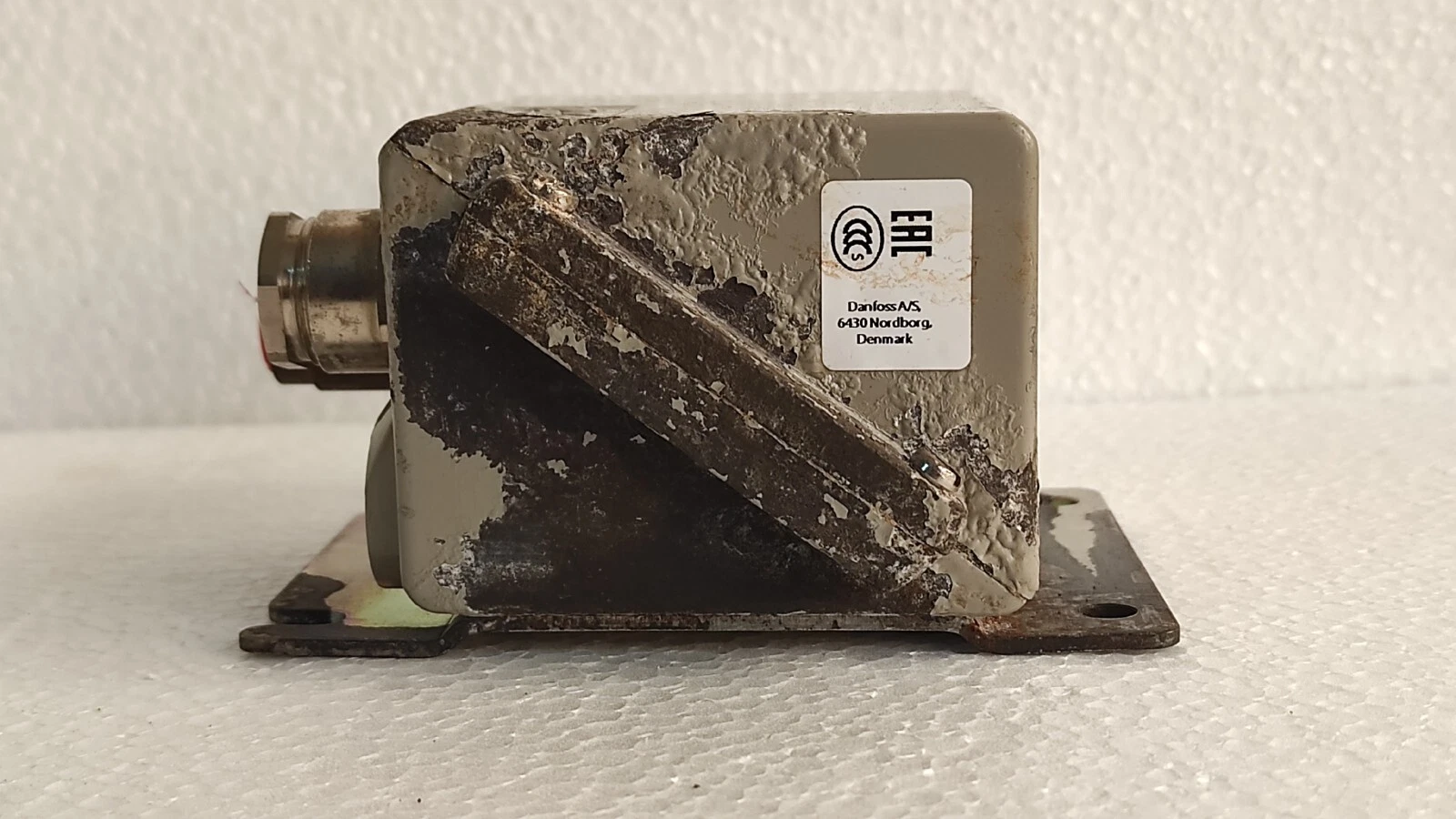 admin/uploads/uploads/danfoss cas 137 pressure control switch_3.webp